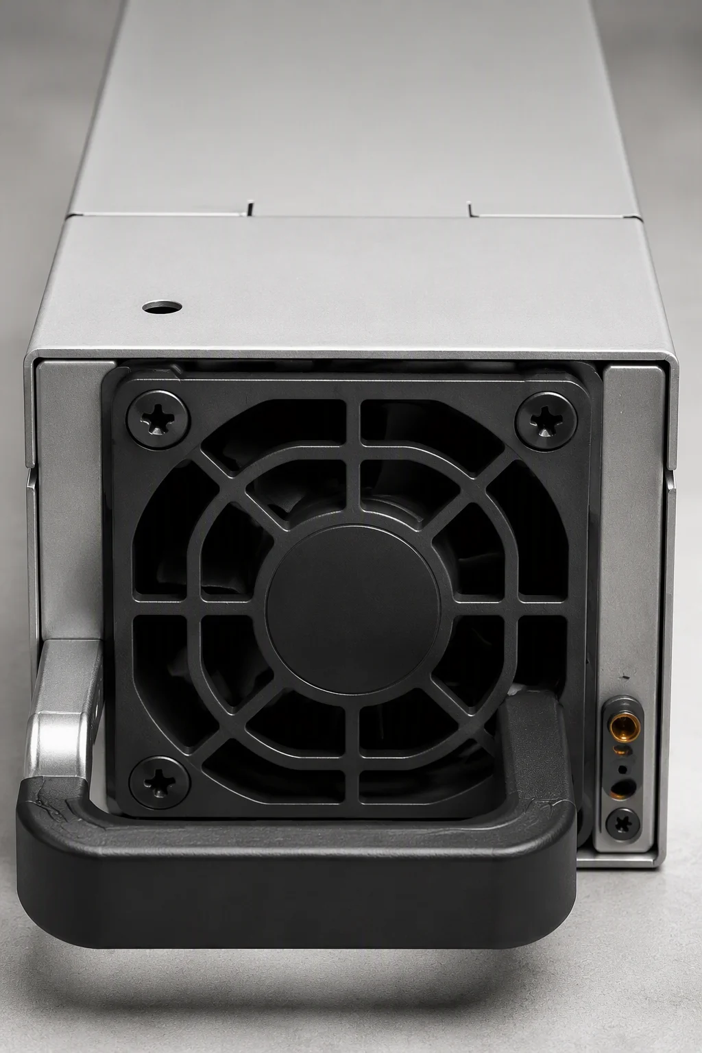 CRPS module handle and fan grille close-up
